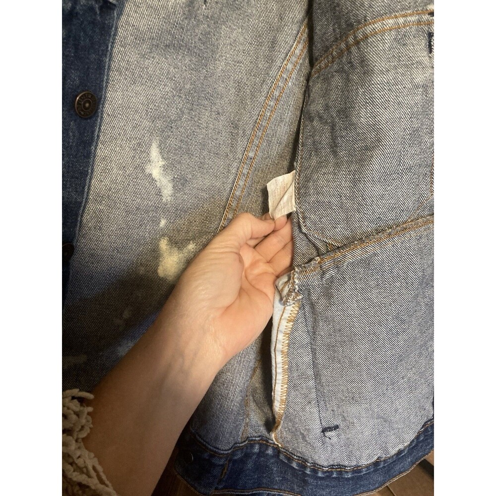 Levis Upcyled Jean Jacket XL Denim Trucker Faded Biker Street Rock 80s 90s Y2K - Picture 11 of 12
